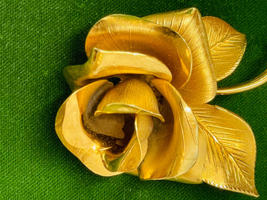 Gianni Gold Rose Brooch Devil's Details